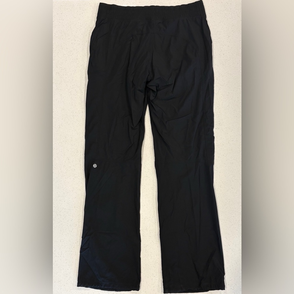 lululemon athletica *rare* Double Lined Dog Runner Pant - Picture 3 of 4
